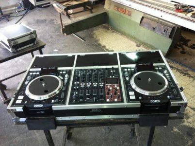 פלטת DJ