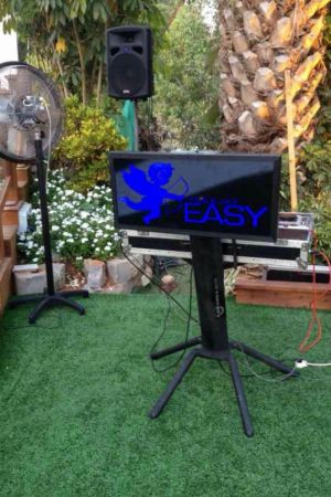 סטנד לעמדת DJ